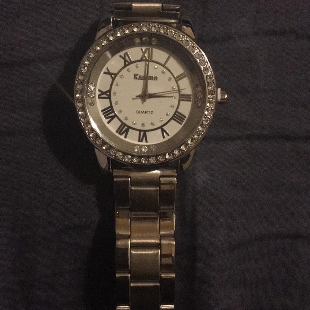 Stainless steel watch 😊